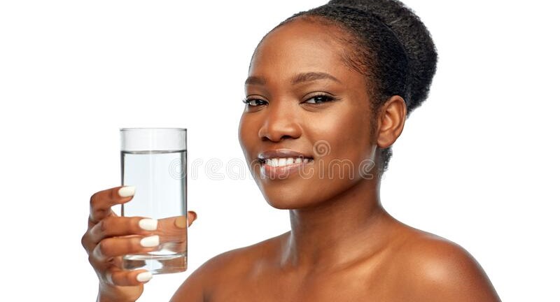 2 Dangerous Reasons Why You Should NOT Drink Water Before Sleeping at Night