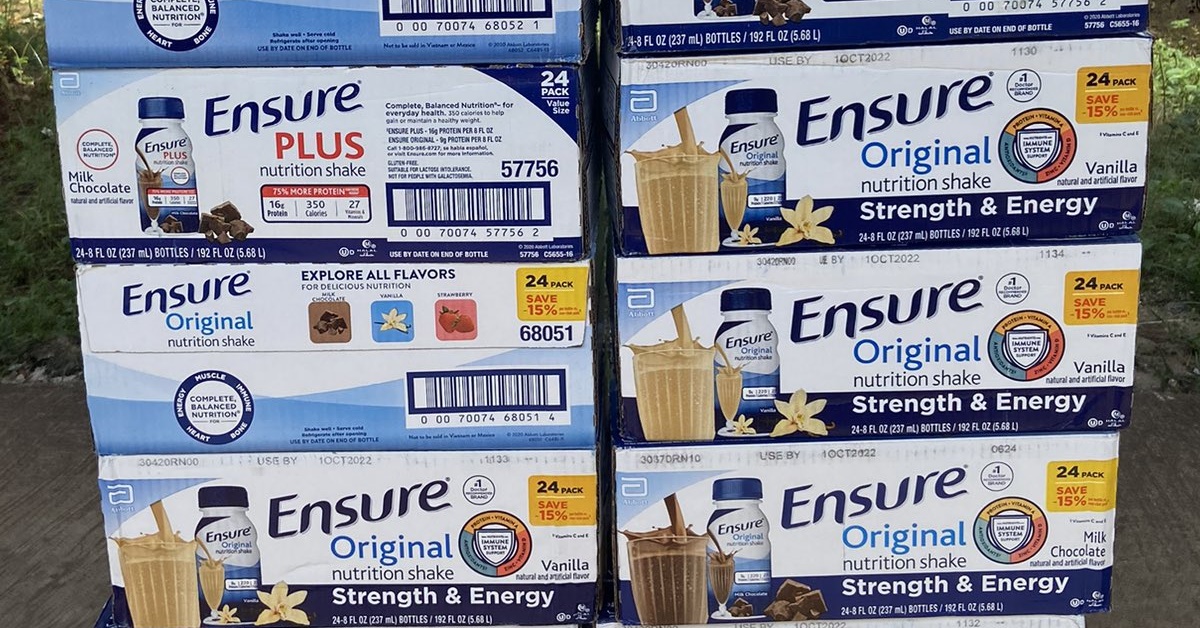 Sierra Leoneans Donates Essential Drinks For Fire Victims