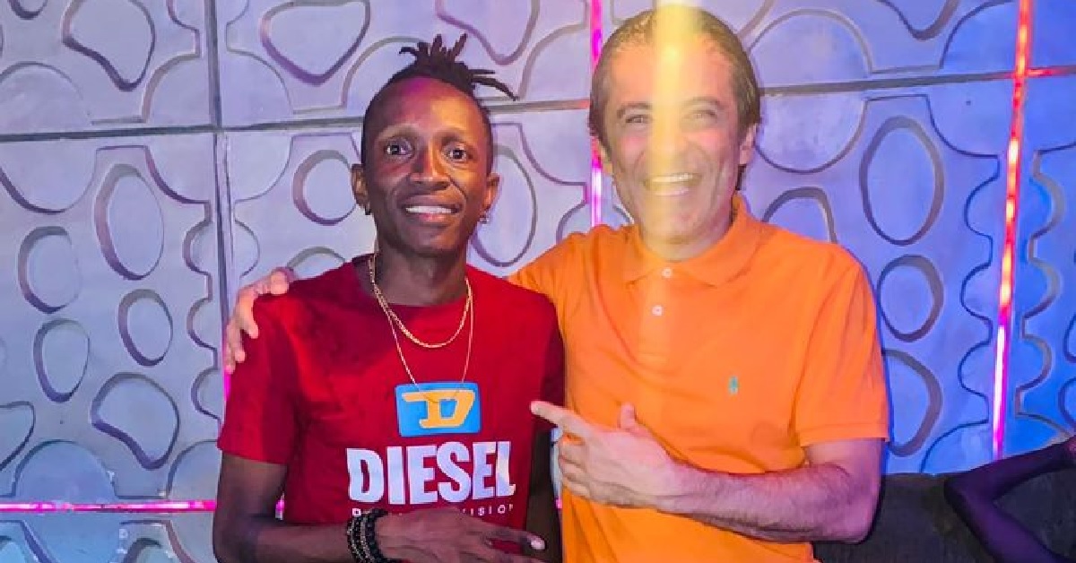 Nasser Ayoub Supports Rap Gee’s Building Project With 20 Bags of Cement