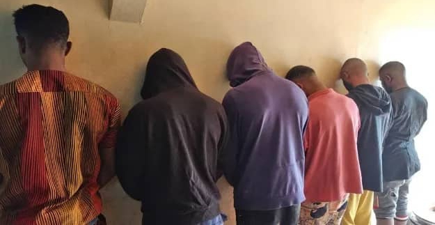 Sierra Leonean Man Arrested Alongside 12 Nigerians For Internet Fraud in Gambia