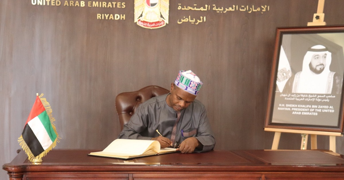 Sierra Leone Ambassador to Saudi Arabia, Dr Ibrahim Jalloh Signs Book of Condolence Over Passing Away of UAE President