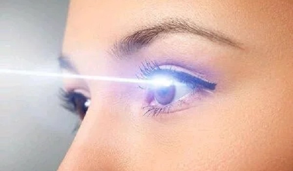 5 Foods You Should Eat Regularly to Boost Your Vision & Eye Health