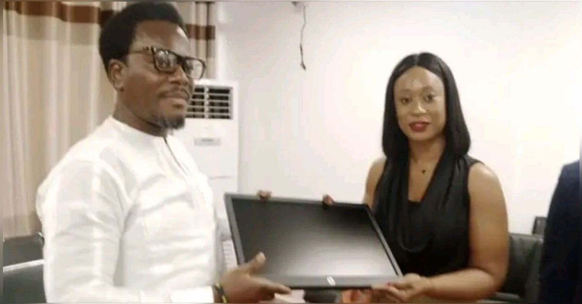 Orange Donates Electronic Gadgets to Sierra Leone Parliament