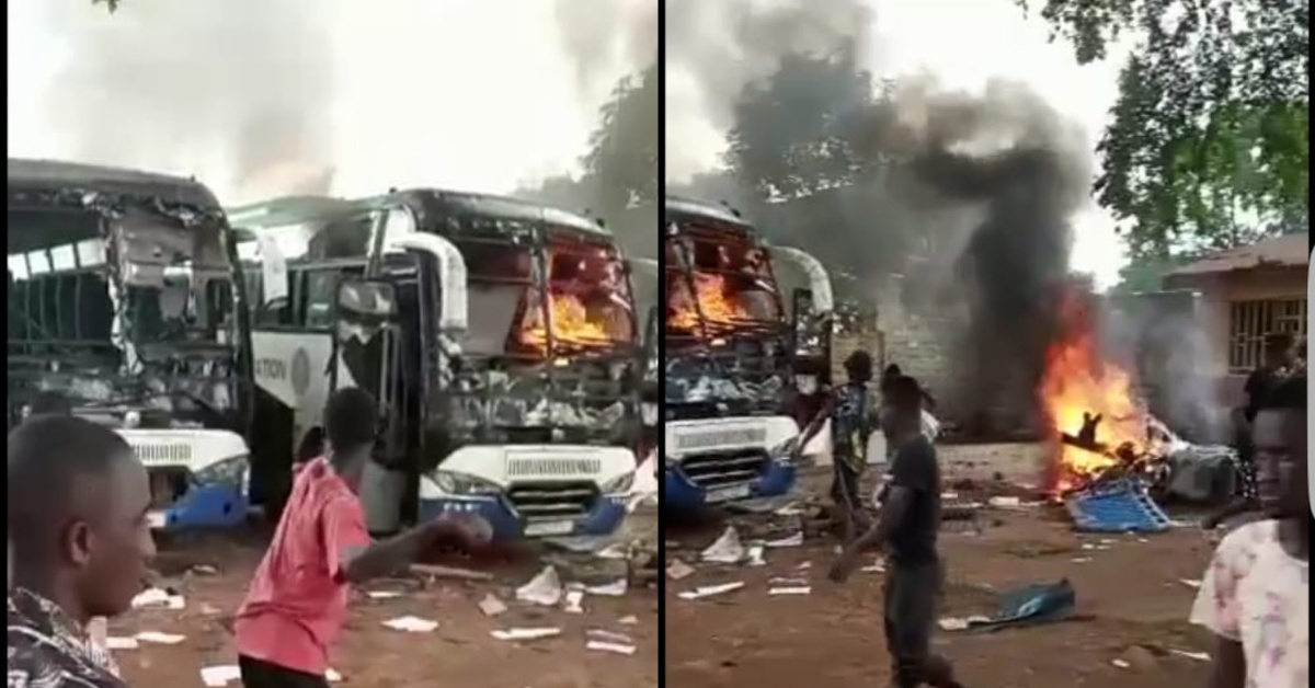 Aftermath August 10 Demonstration, Two Government Buses Burnt Down in Waterloo