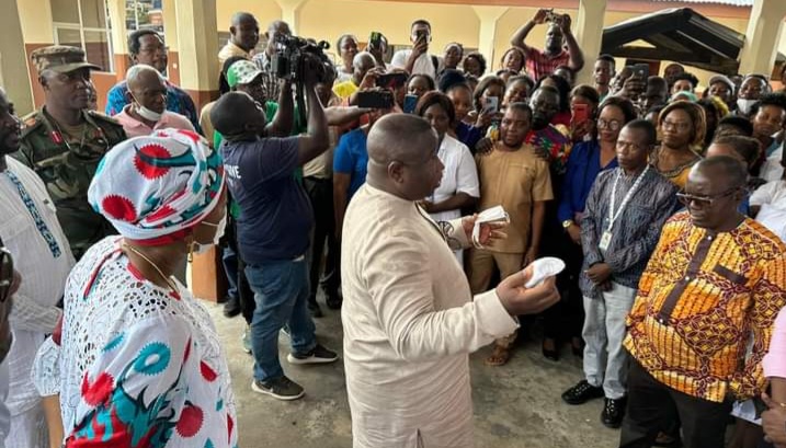 President Bio And First Lady Visit Injured Pupils at Bo Hospital