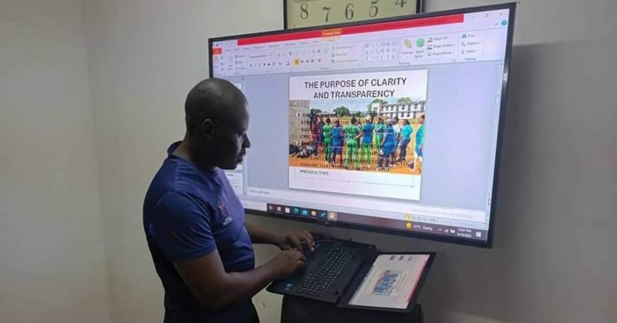 SLCA Holds Seminar for Local Coaches