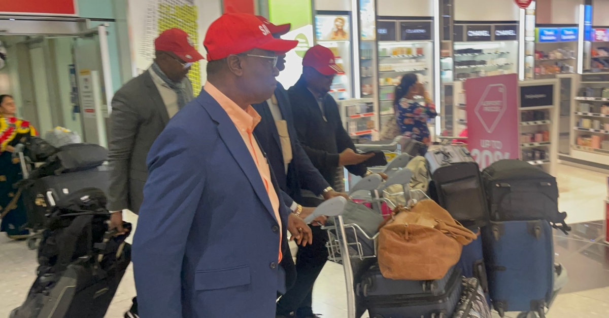 Samura Kamara Arrives in London