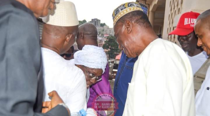 Sylvia Blyden’s Courtesy to Samura Kamara Captured on Camera