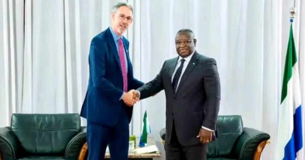 New Ireland Ambassador Presents Credentials to President Bio