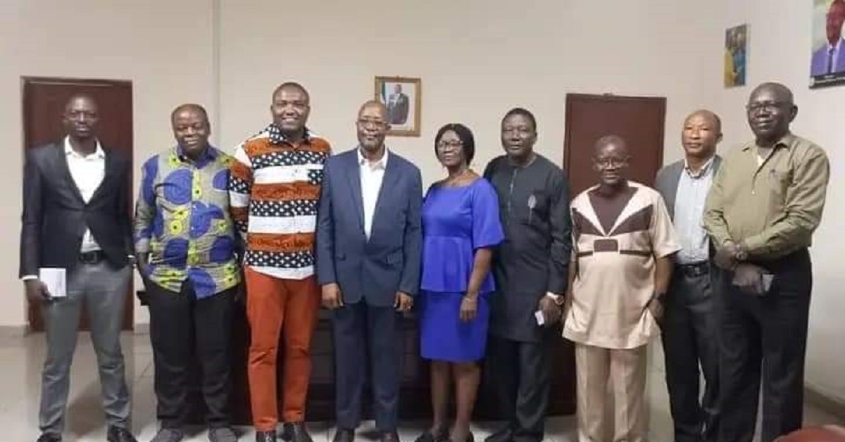 Labor Minister Holds Productive Meeting with International Trade Union Representatives