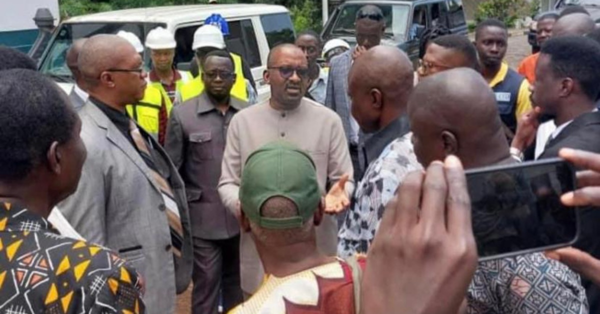 VP Juldeh Jalloh Visits Fourah Bay College