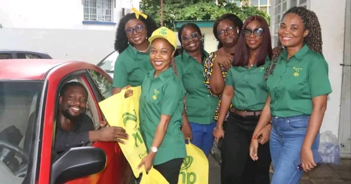 Celebrating Customer Service Week, NP SL Put Smiles on The Faces of Its Customers