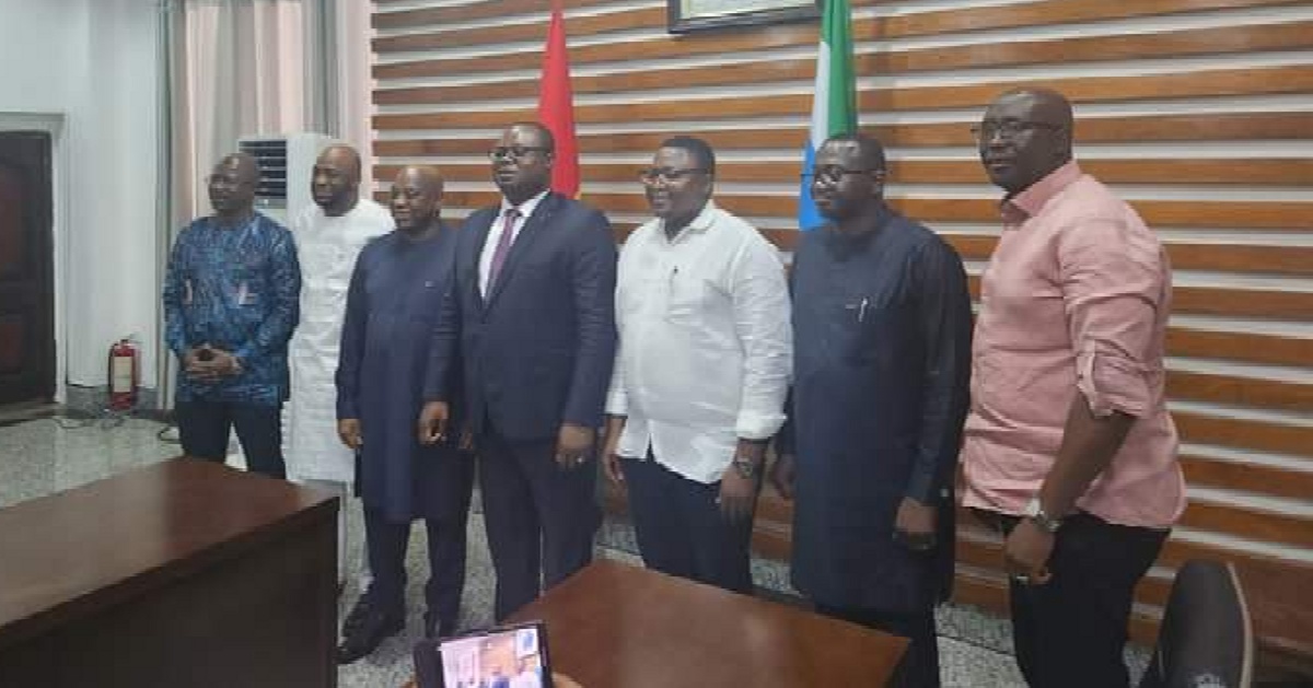 Trade Minister Signs MOU With Guinean Counterpart