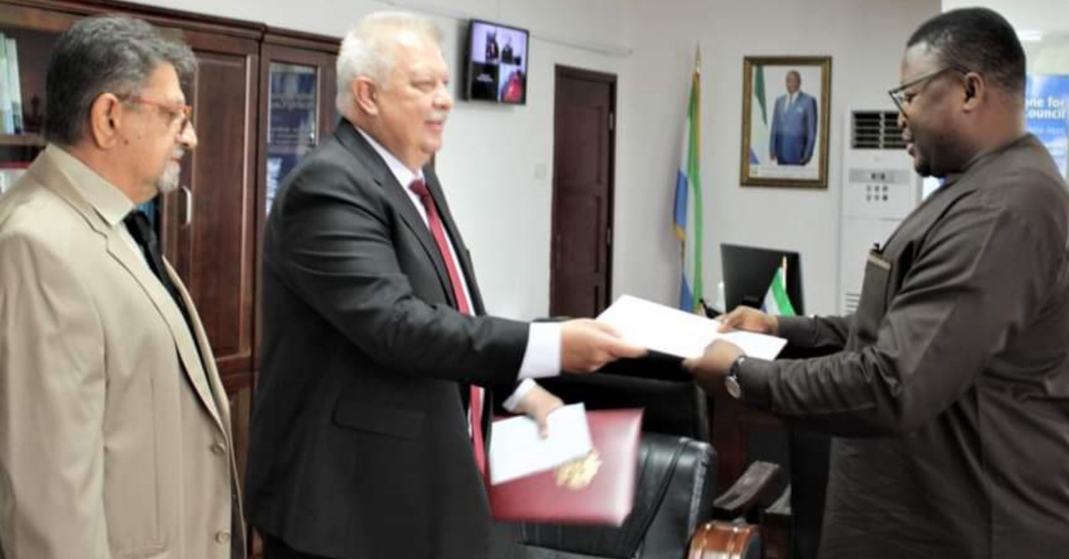 Russian Ambassador to Sierra Leone Presents Letters of Credence to Foreign Minister