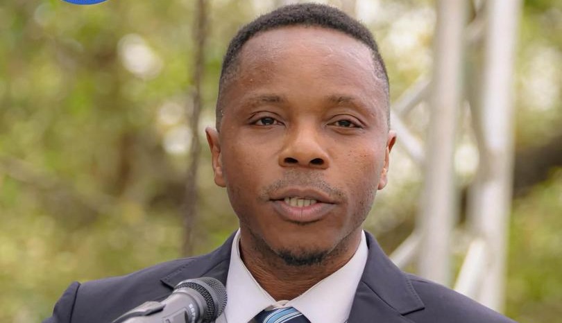 Chief Minister David Sengeh Updates Pujehun District Residents on Ongoing Development Projects