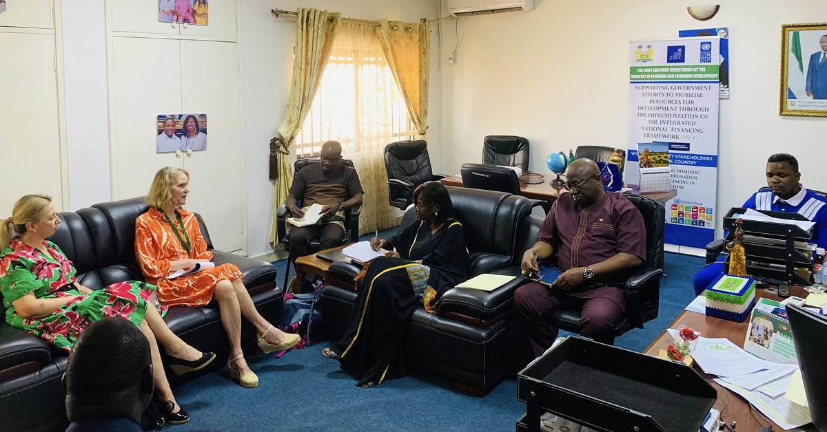 Minister of Planning Hosts Productive Meeting with Delegation from GOAL Ireland