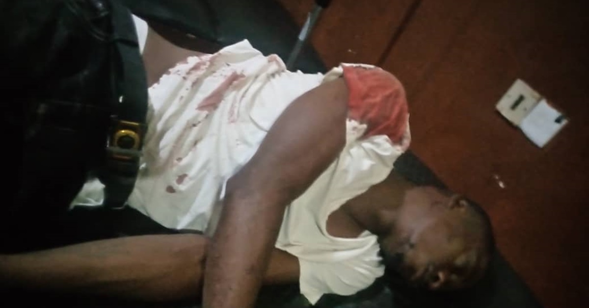 Four Injured as Car Loses Tire, Collides With Palm Tree on Makeni Highway