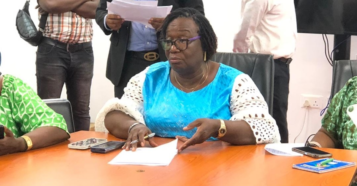 Chair of Parliamentary Committee on Trade Rejects Bags of Rice Donation From Importers