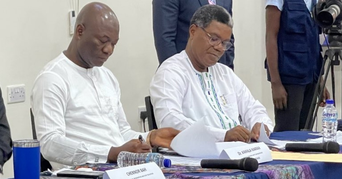 Tripartite Committee Without Communication