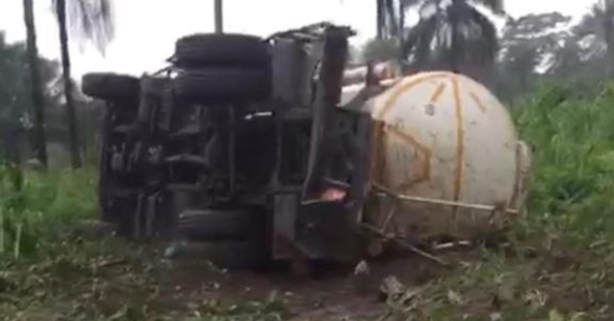 Just in: Fuel Tanker Overturns at Yegesa Bridge, One Dead in Tragic Accident