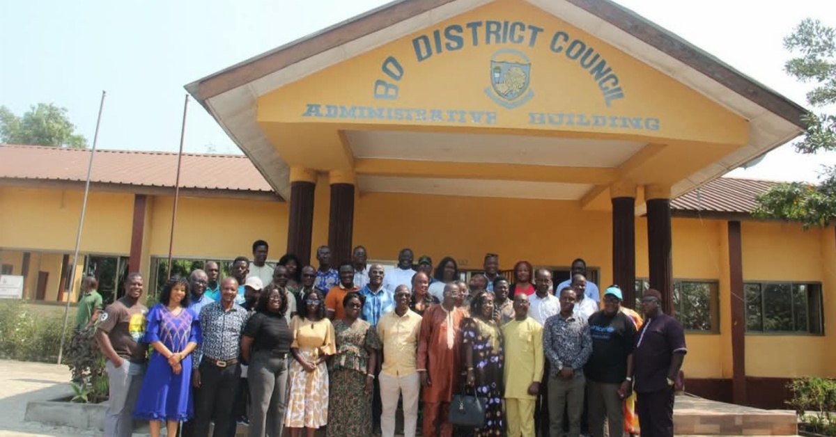 MoPED Reviews District Development Coordination Committee Progress in Southern Region