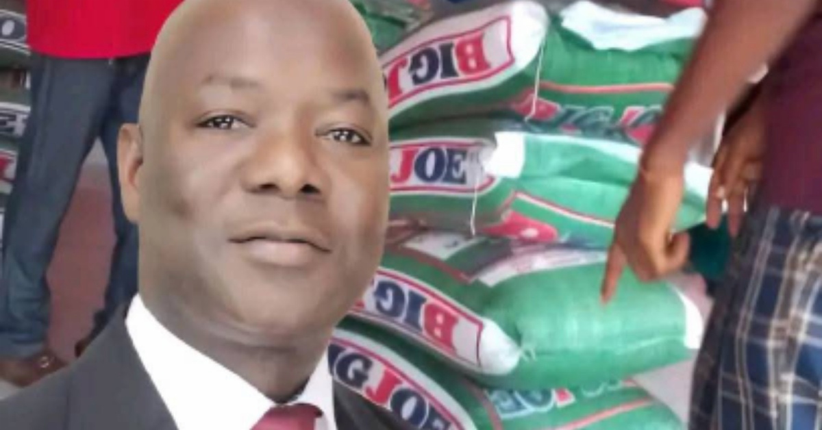 Dr. Kaifala Marah Donates 500 Bags of Rice to APC for Ramadan and Lent