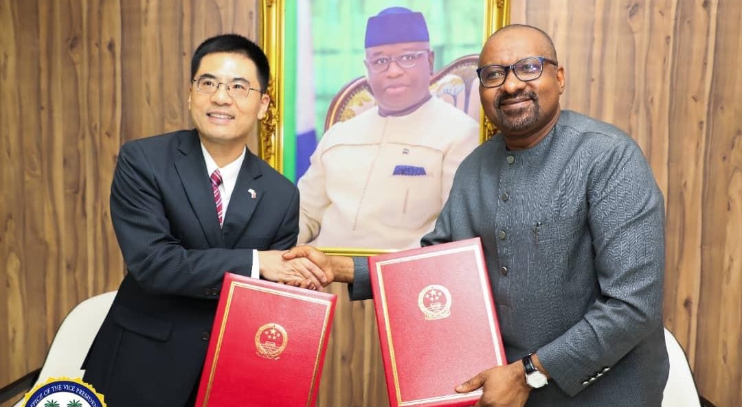 China Donates $100,000 in School Materials to Strengthen Sierra Leone Ties