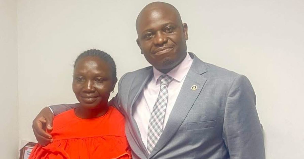 Opposition Leader Abdul Kargbo Praises 45-Year-Old WASSCE Candidate Amid Public Humiliation