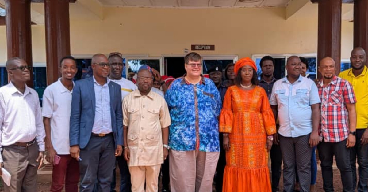 U.S Ambassador Bryan Hunt Visits Tonkolili District Council