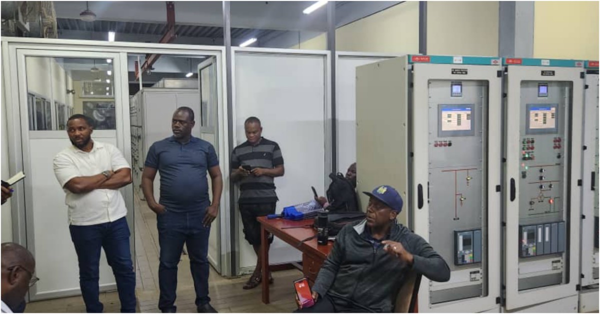 Kandeh Yumkella Visits Kingtom Power Station Ahead of Expected Karpowership Shutdown
