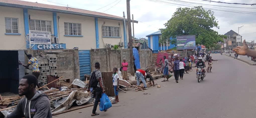 SLP and SLRA Demolish Unauthorised Structures Along Right of Way on King Harman Road and Old Railway Line