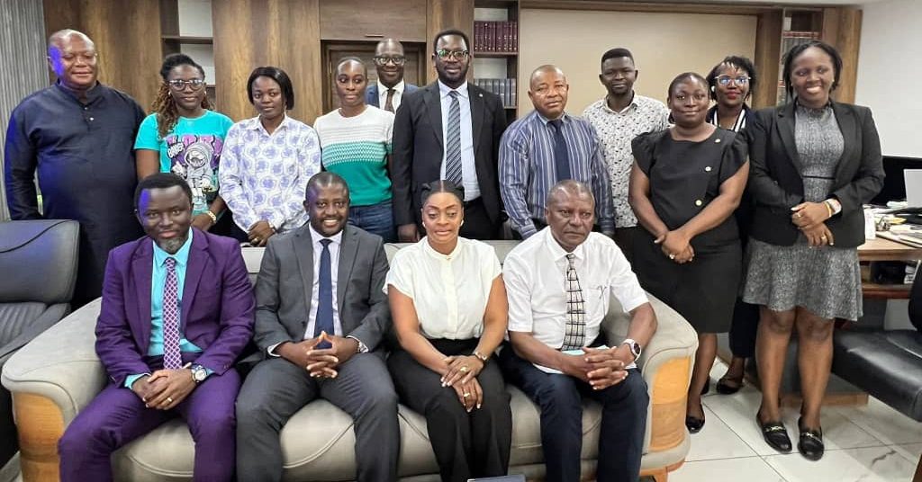 Human Rights Commission Presents Drafting Instructions for New Act to Justice Minister