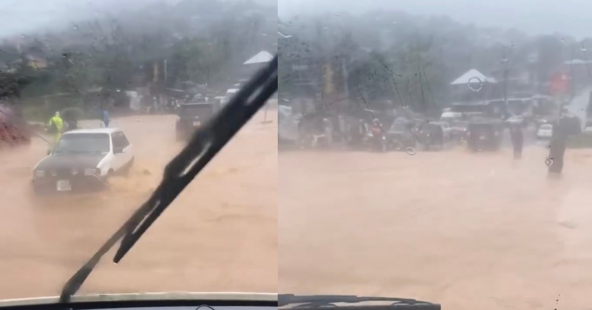 Heavy Rainfall Floods Streets in Regent Community, Leaving Vehicles and Pedestrians Stranded (Video)