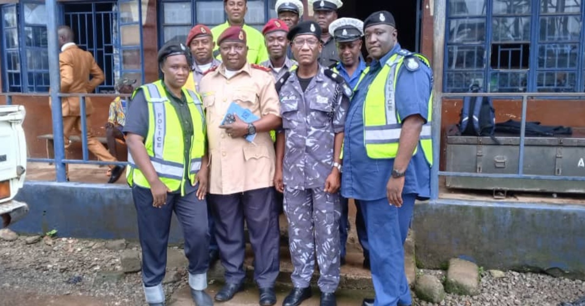 Traffic Management Team Pujehun Division Pays Courtesy Visit to New LUC Superintendent Alhaji Mustapha Senesie