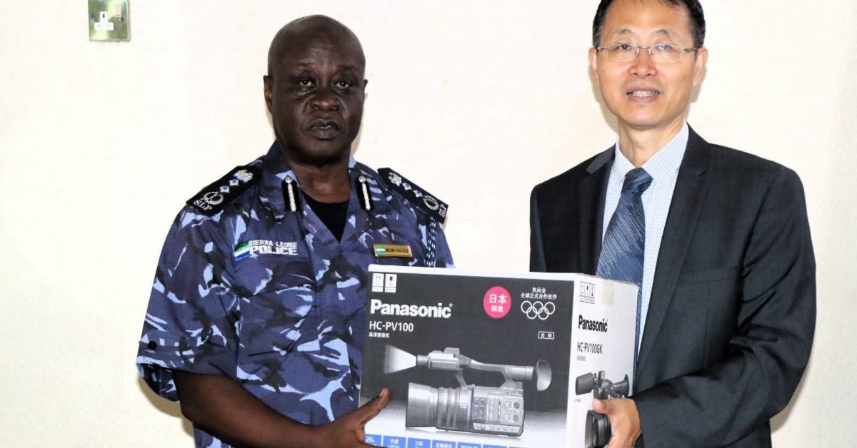 Chinese Embassy Donates Modern Media Equipment to Sierra Leone Police