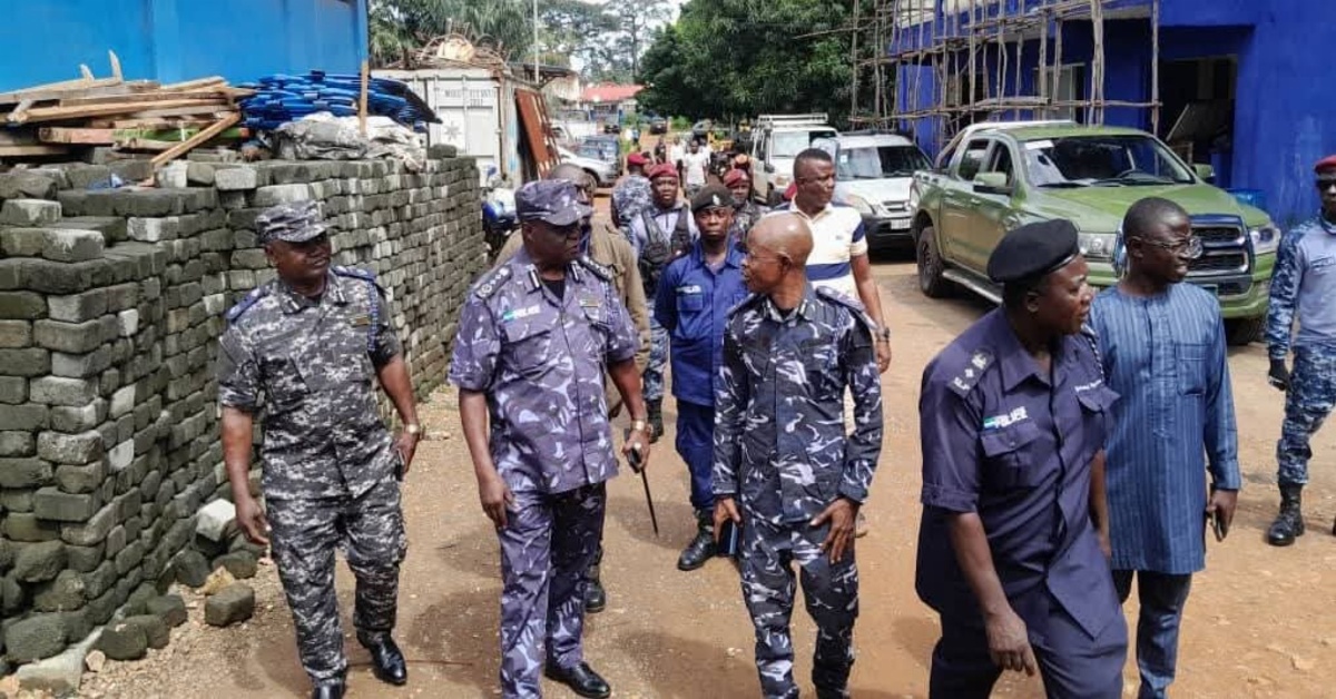 Police Boss, IG William Fayia Sellu, Embarks on Working Visit to Freetown East Region