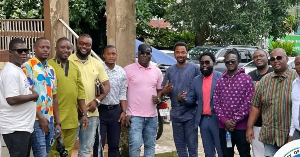 Youth Minister Meets Sierra Leone Entertainers to Boost Entertainment and Youth Empowerment
