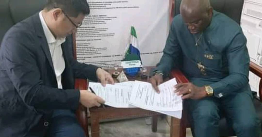 Government Signs MoU to Introduce Housing and Vehicle Loan Schemes for Public Servants