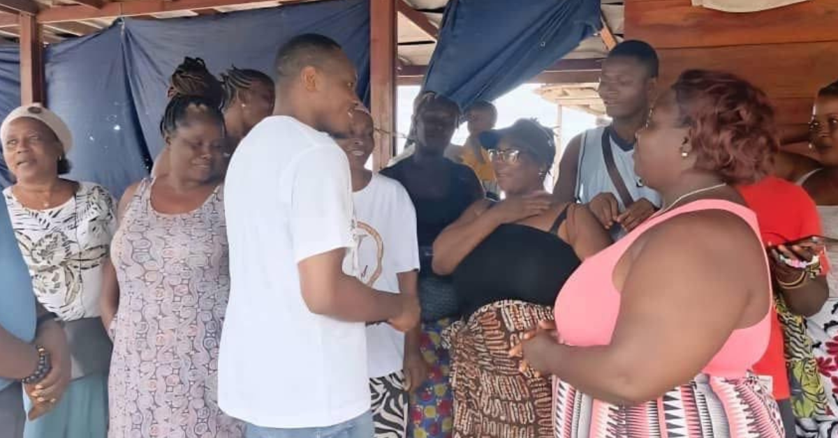 Government Unveils New Shelter for Fishmongers at Lumley Beach