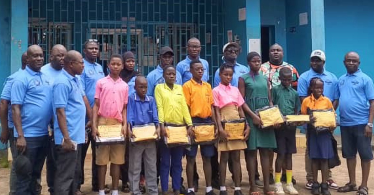 Friends of Yoni Community Bank Foundation Awards Scholarships to Top NPSE Pupils