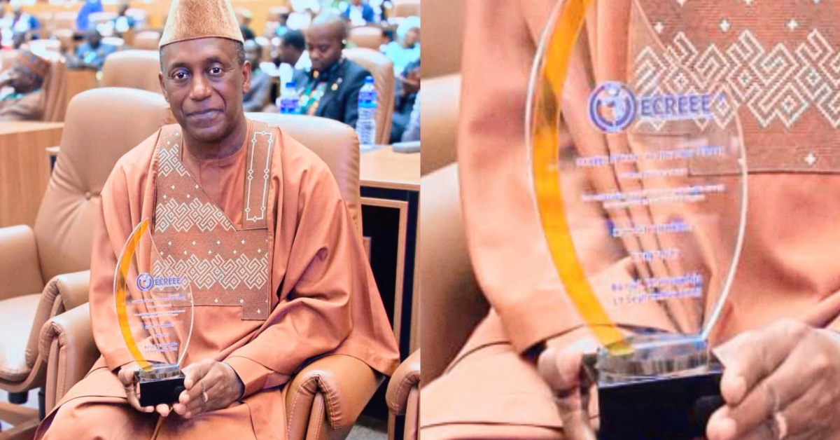 Kandeh Yumkella Honoured with Lifetime Leadership Award in The Gambia
