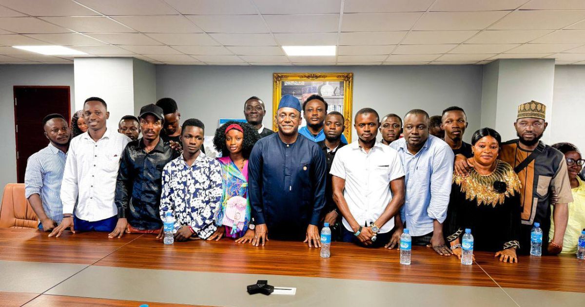 Dr. Yumkella Calls on Bloggers to Champion Responsible Energy Use and Fight Electricity Theft