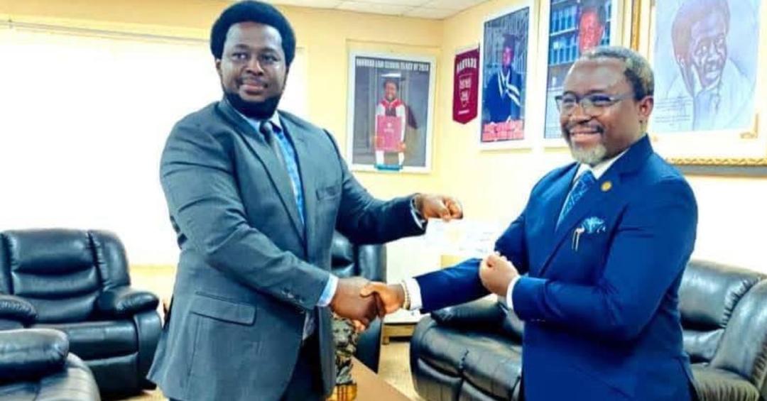 ACC Hands Over Recovered Le1 Million Stolen Funds to Freetown City Council