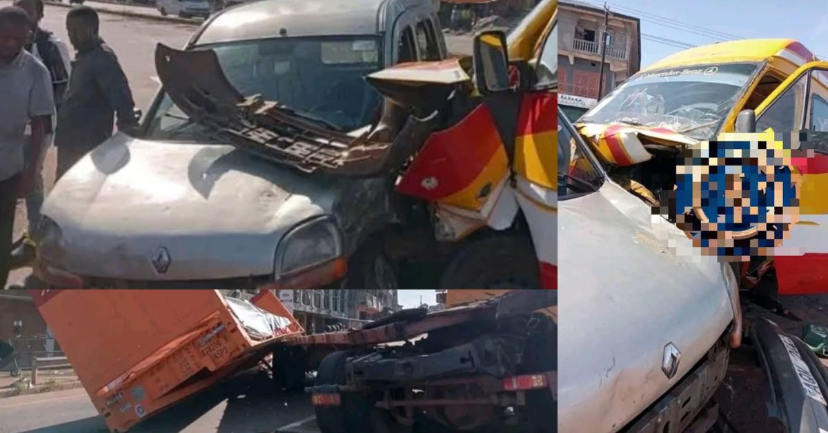 Serious Accident Involving Multiple Vehicles Reported at Yarms Farm School Junction