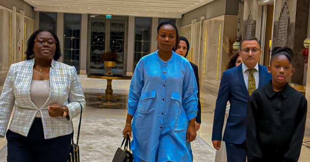 First Lady Fatima Bio Arrives in Türkiye Ahead of International Forum on Climate Change and Zero Waste