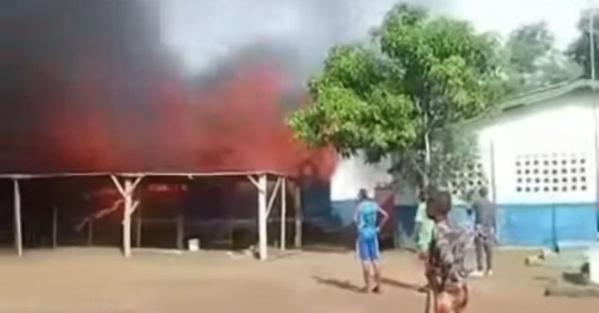 Fire Engulfs Kambia Secondary School – Six Saff Rooms and Three Classrooms Burnt to Ashes