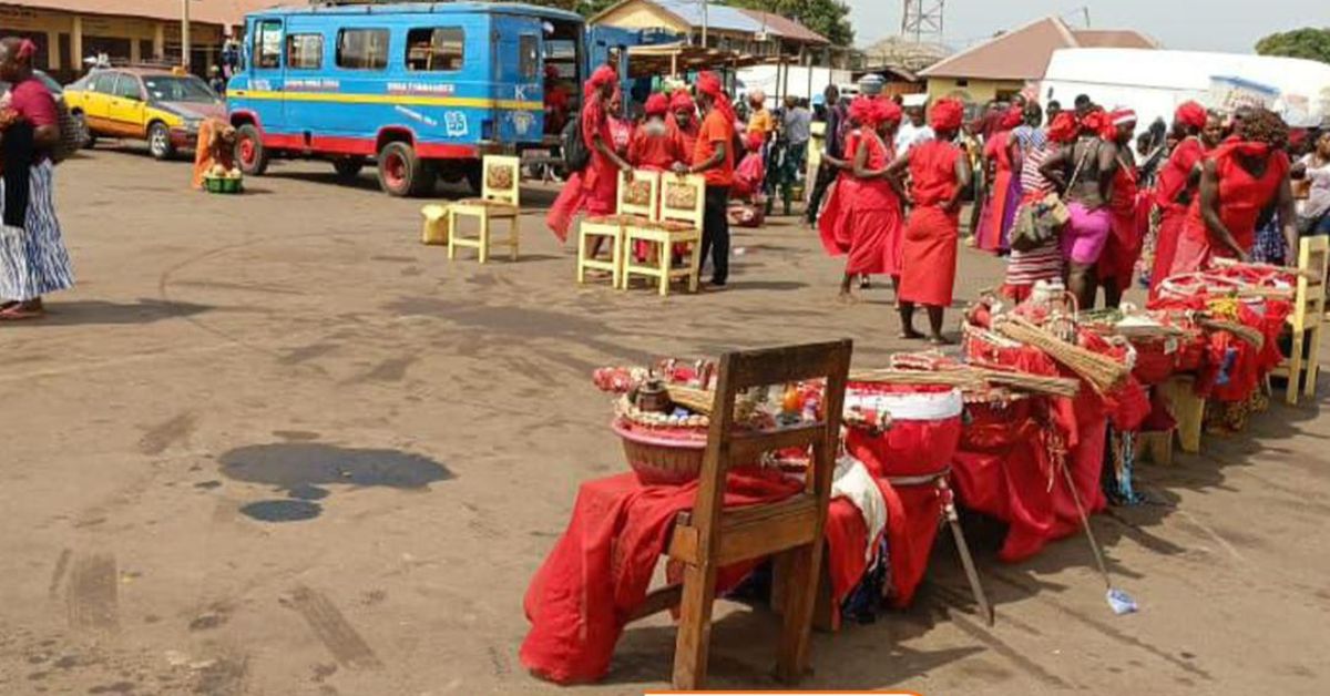 Native Doctors Lay Public Curse on Thieves Who Stole Two Electricity Transformers in Kambia