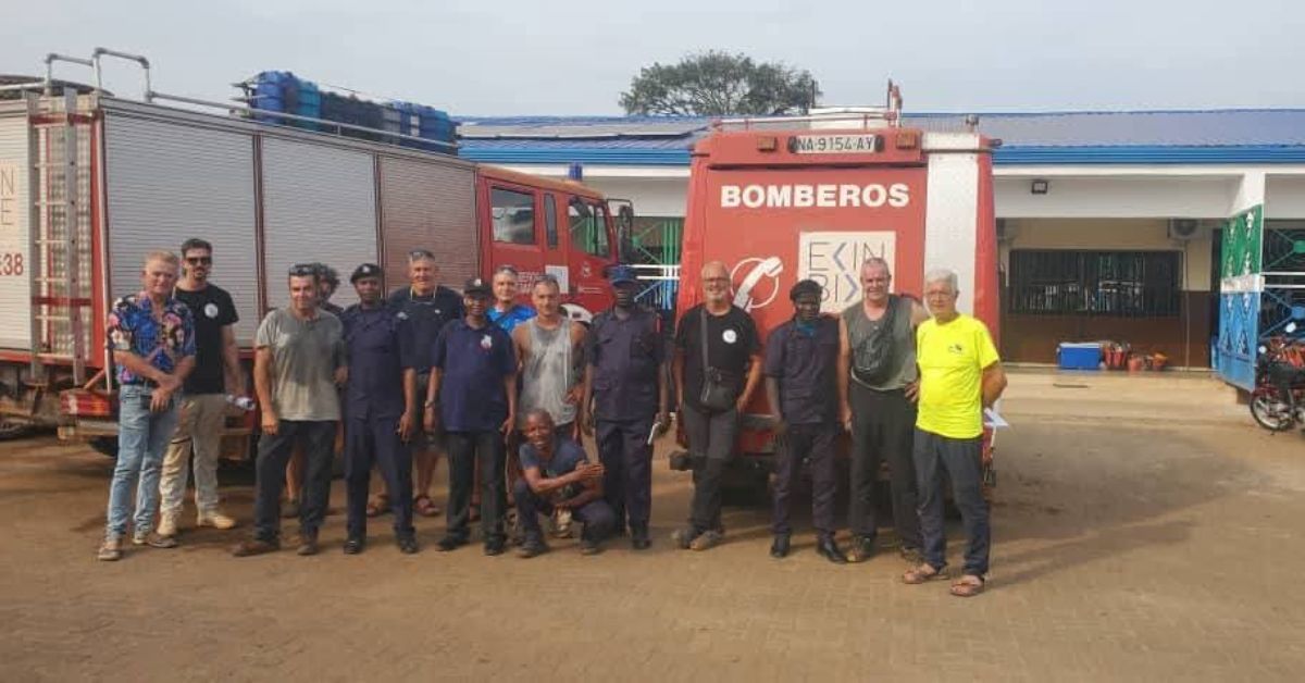 Spanish Volunteers Donate Fire Engines to National Fire Force