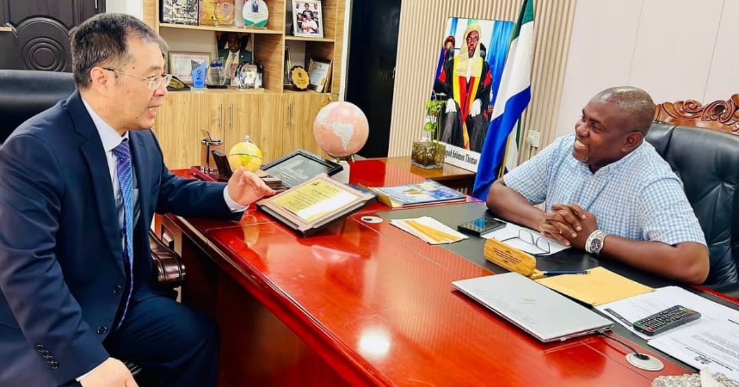 New Chinese Ambassador Pays Courtesy Visit to Speaker Thomas, Pledges Strengthened Bilateral Cooperation