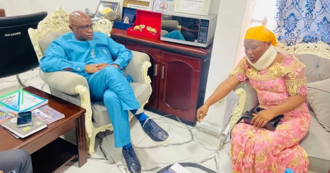 Internal Affairs Minister Meets Kidnapping Victim on Freetown-Waterloo Highway